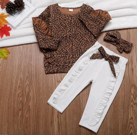 Conjunto animal print